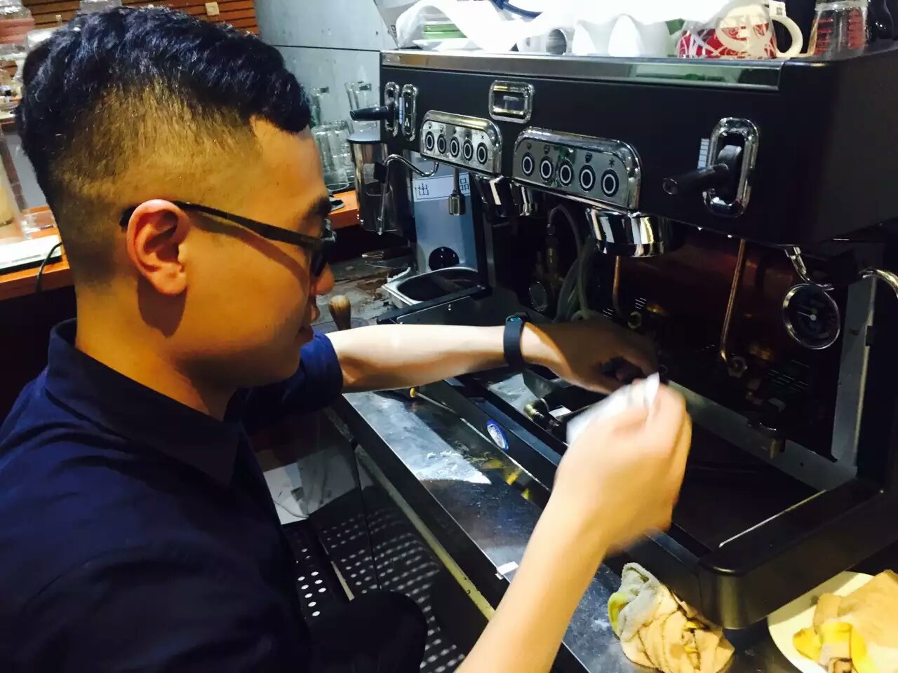专业的咖啡师需要具备的技能是什么？（二） | EHS咖啡西点培训学院