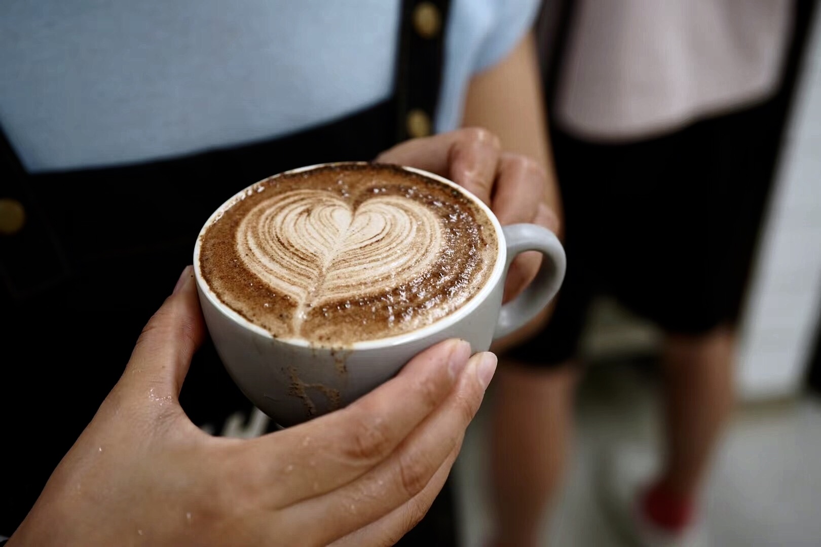 听说，爱喝咖啡的人更容易开心 :)_活动_艾伦·莱维顿_研究